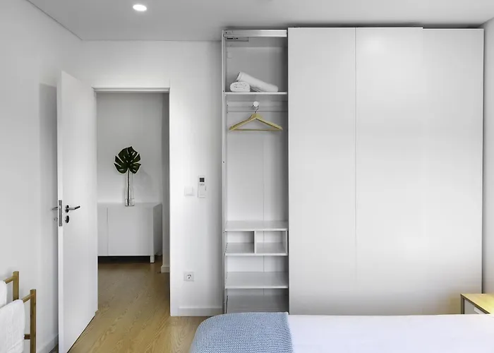 East River - T4 Junto Ao Altice Forum -